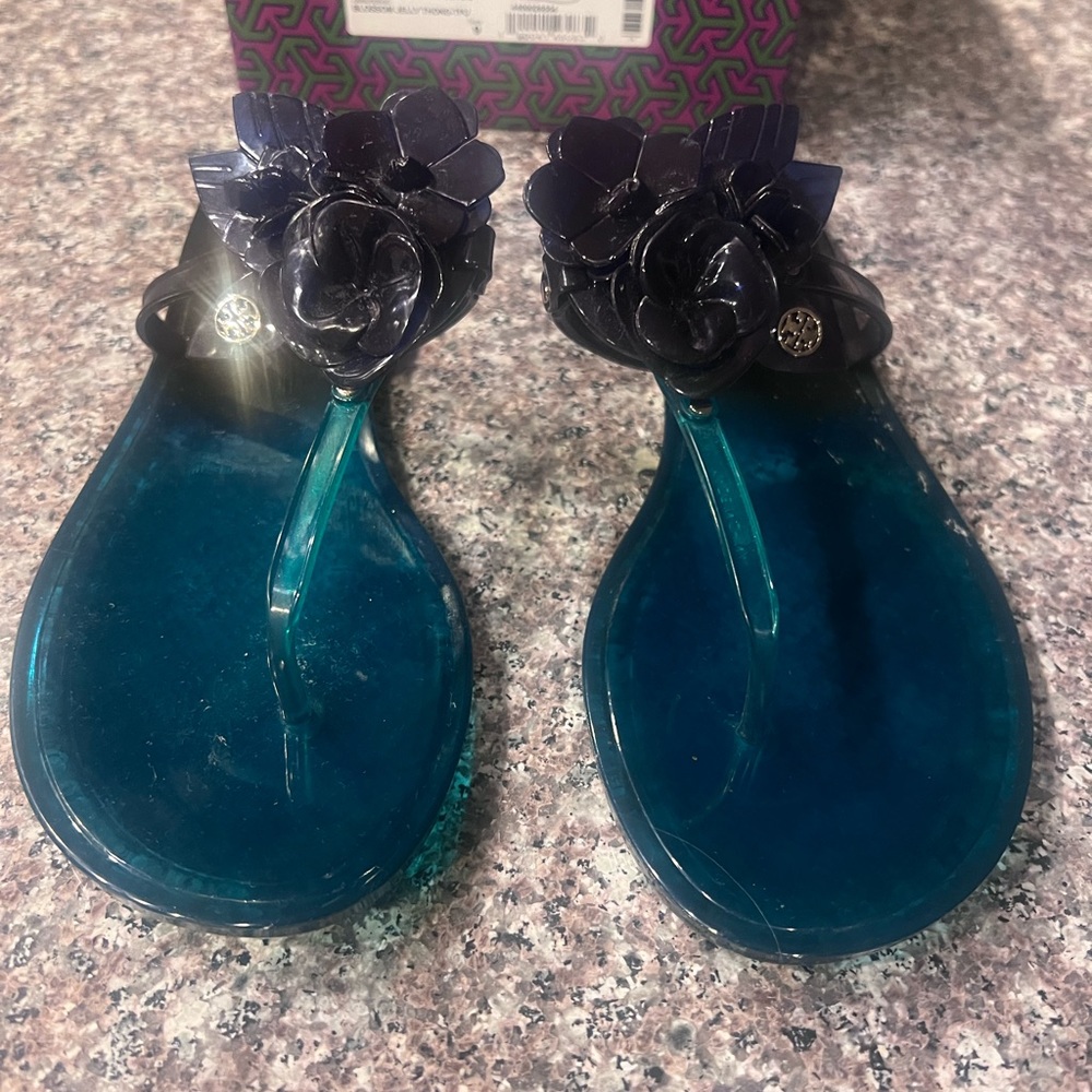 Tory Burch Blossum Jelly Sandals. Size 9